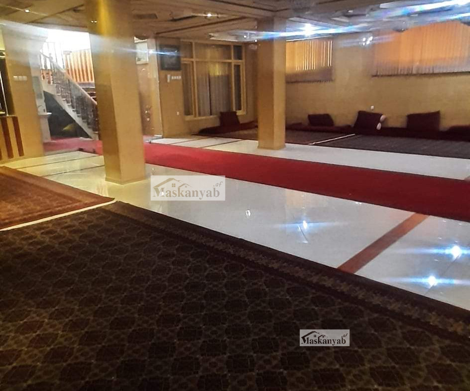 Three-and-half-floor house for rent in Taimani Project
