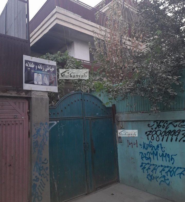 Three-floor house for sale in Chehel Sotun, Kabul
