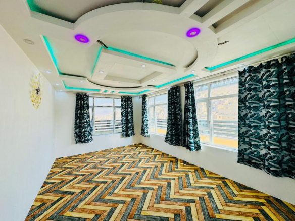 Three-room apartment for a mortgage in Qala-e Mosa