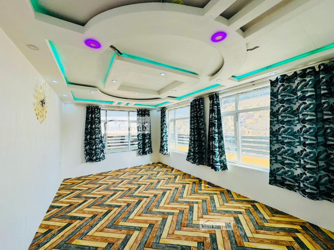 Three-room apartment for a mortgage in Qala-e Mosa