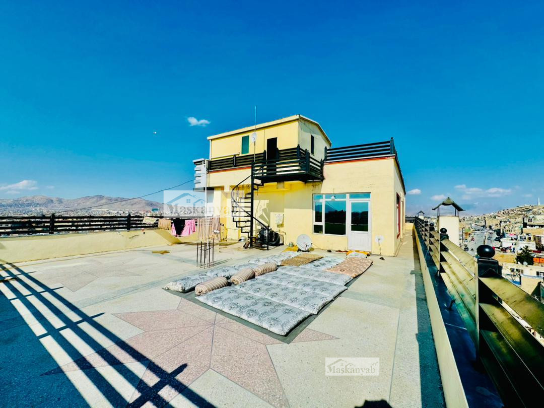 Three-room apartment for a mortgage in Qala-e Mosa