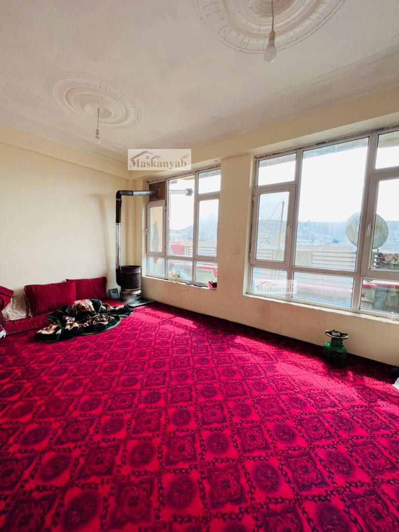Three-room apartment for mortgage in Qala-e Khatir
