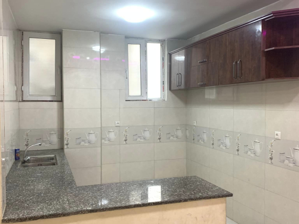 Three-room apartment for rent on 5th Street in Taimani