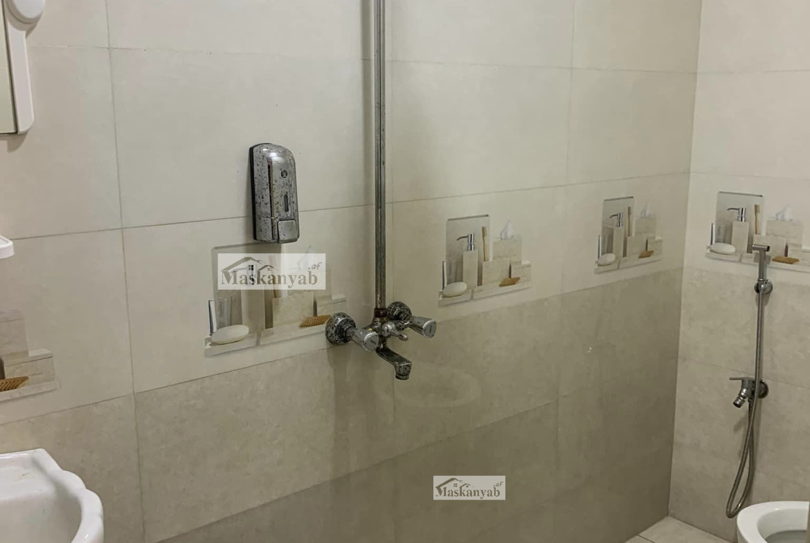 Three-room apartment for rent on 5th Street in Taimani