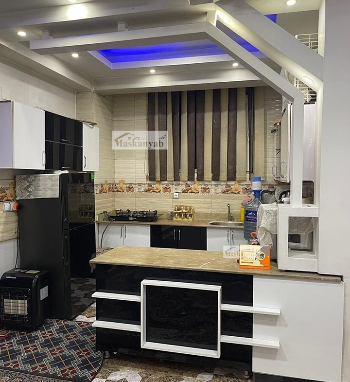 Three-room apartment for sale in Dehbori Square