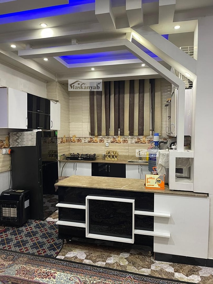 Three-room apartment for sale in Dehbori Square