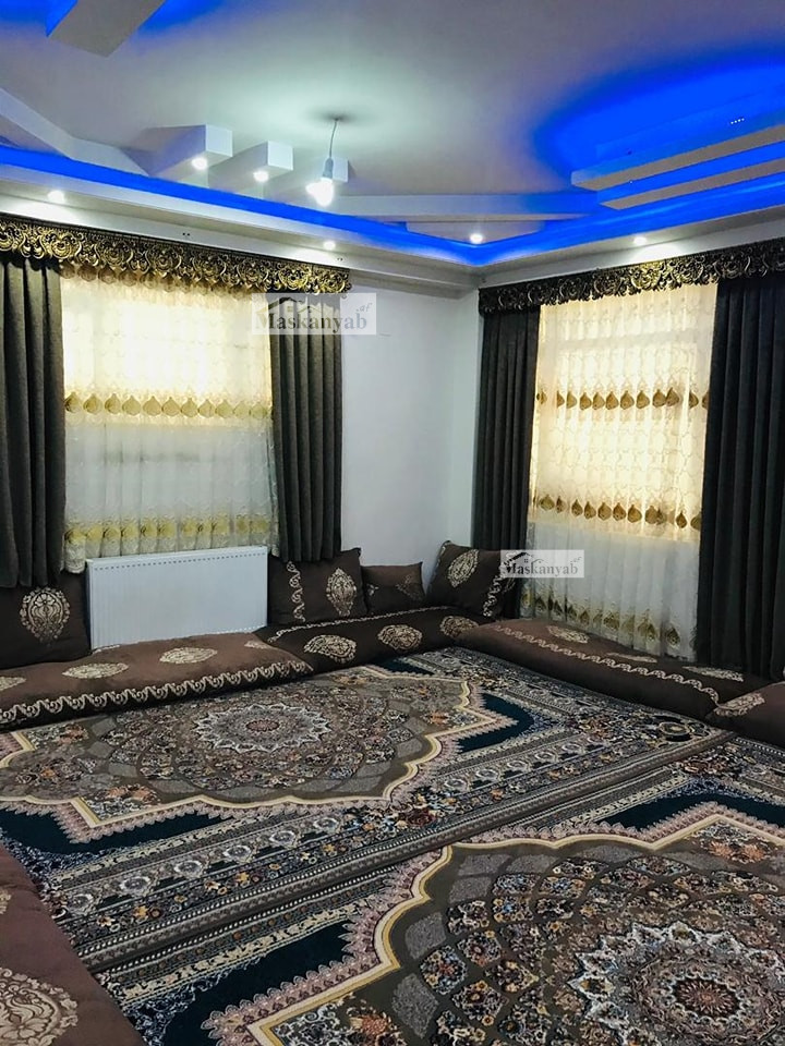 Three-room apartment for sale in Dehbori Square