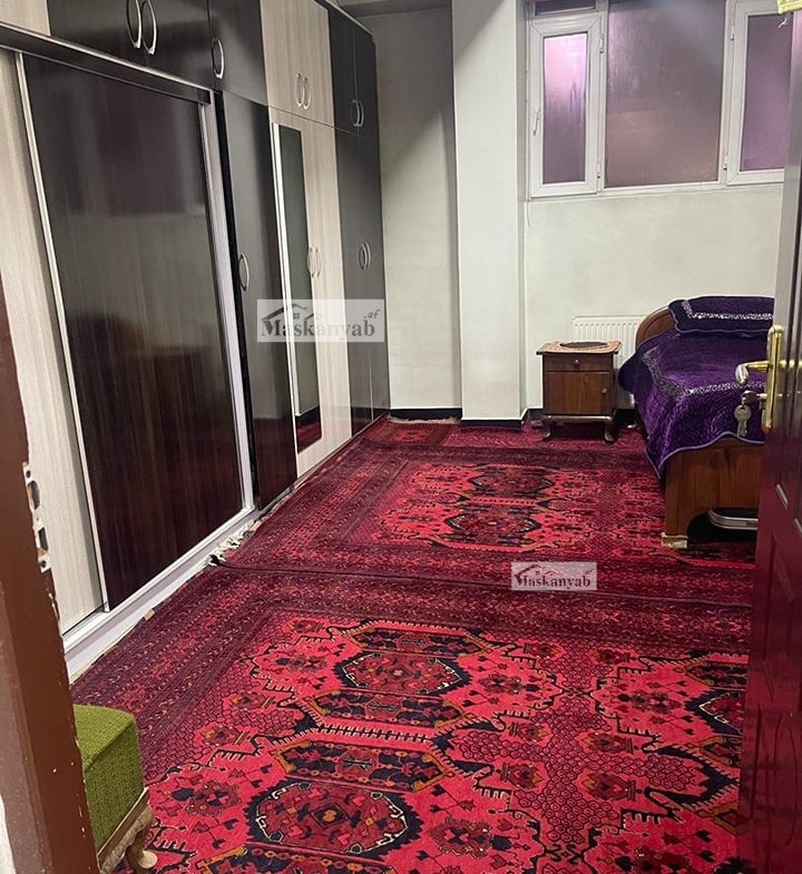 Three-room apartment for sale in Dehbori Square