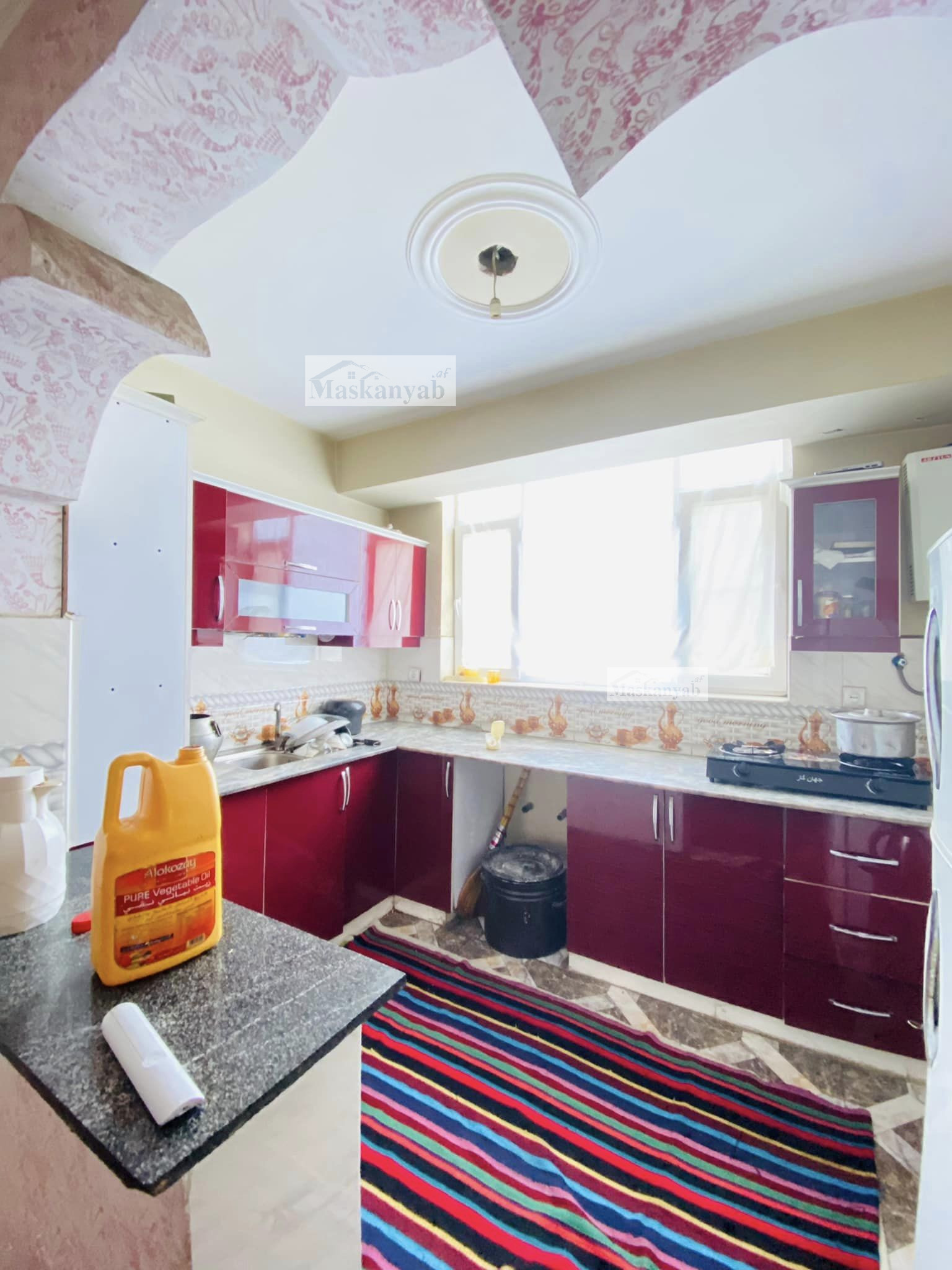 Three-room apartment for sale urgently in Kabul