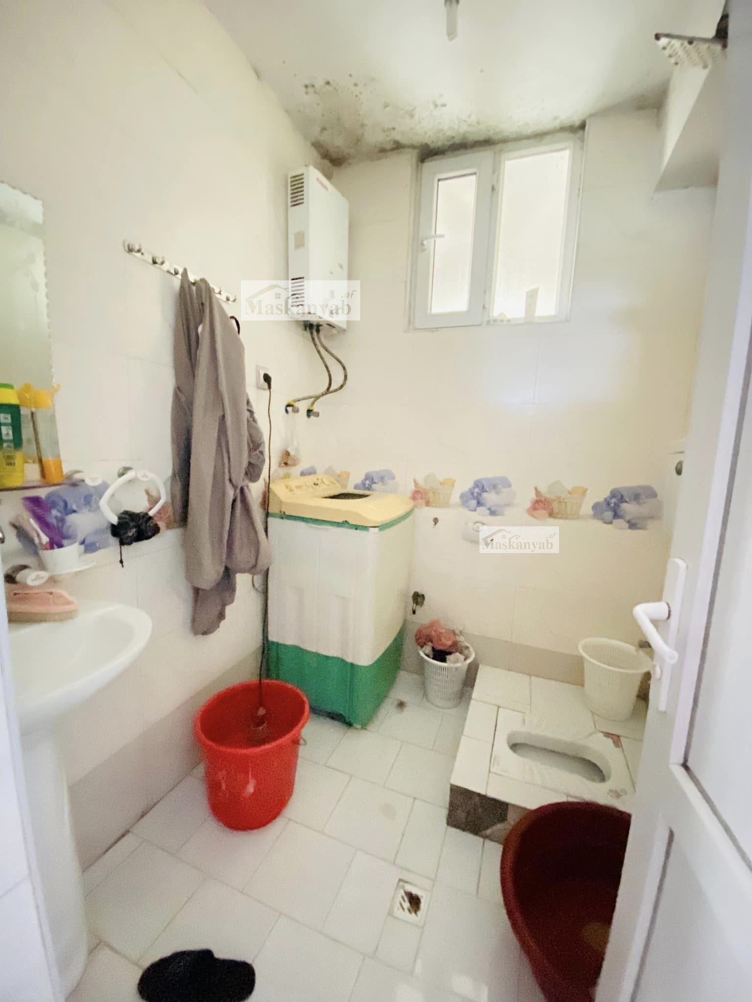 Three-room apartment for sale urgently in Kabul
