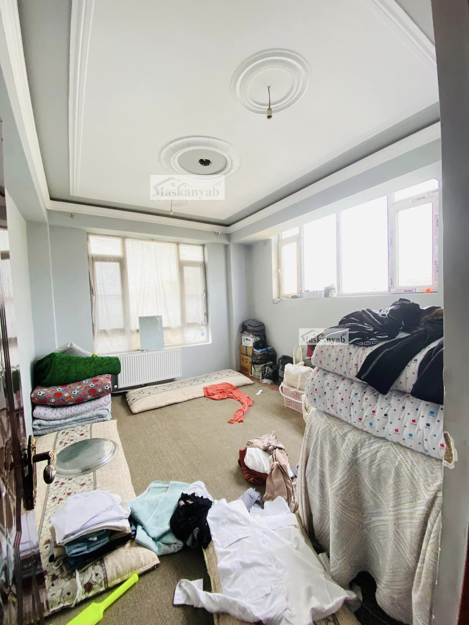 Three-room apartment for sale urgently in Kabul