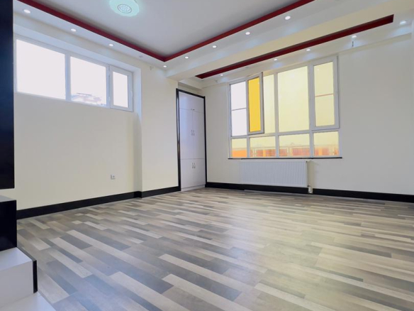 Three-room apartment for sale urgently in Qala-e Fatihullah