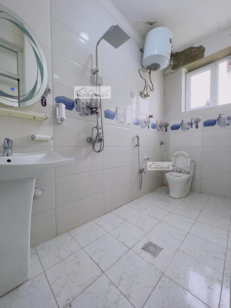 Three-room apartment for sale urgently in Qala-e Fatihullah