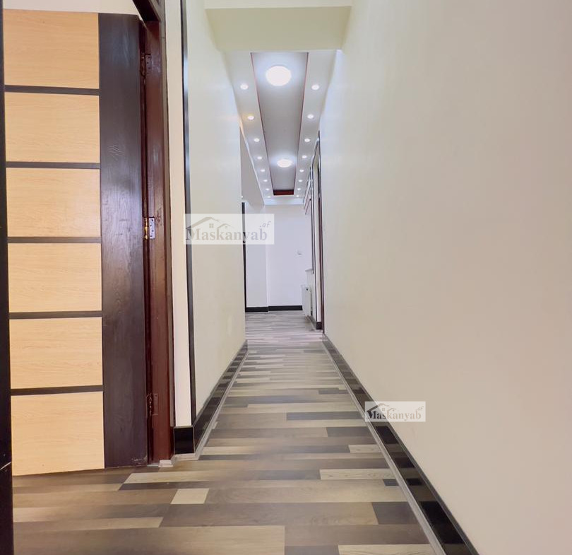 Three-room apartment for sale urgently in Qala-e Fatihullah