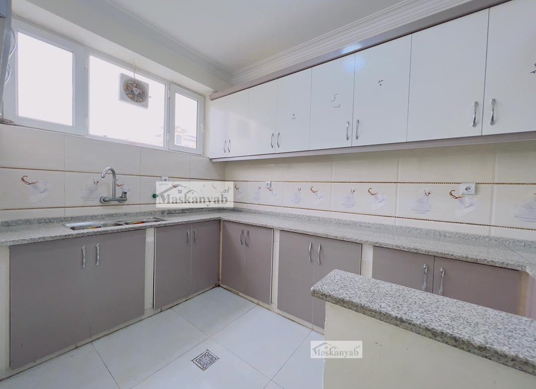 Three-room apartment for sale urgently in Qala-e Fatihullah