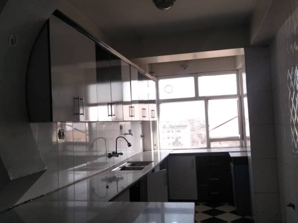Two-room apartment for a mortgage in Sara-e Shamali
