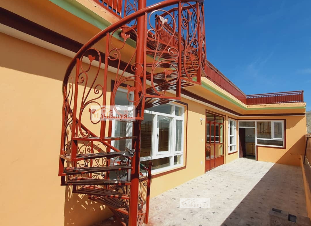 Four-floor house for sale in Pol-e Hassan Khan, Kabul