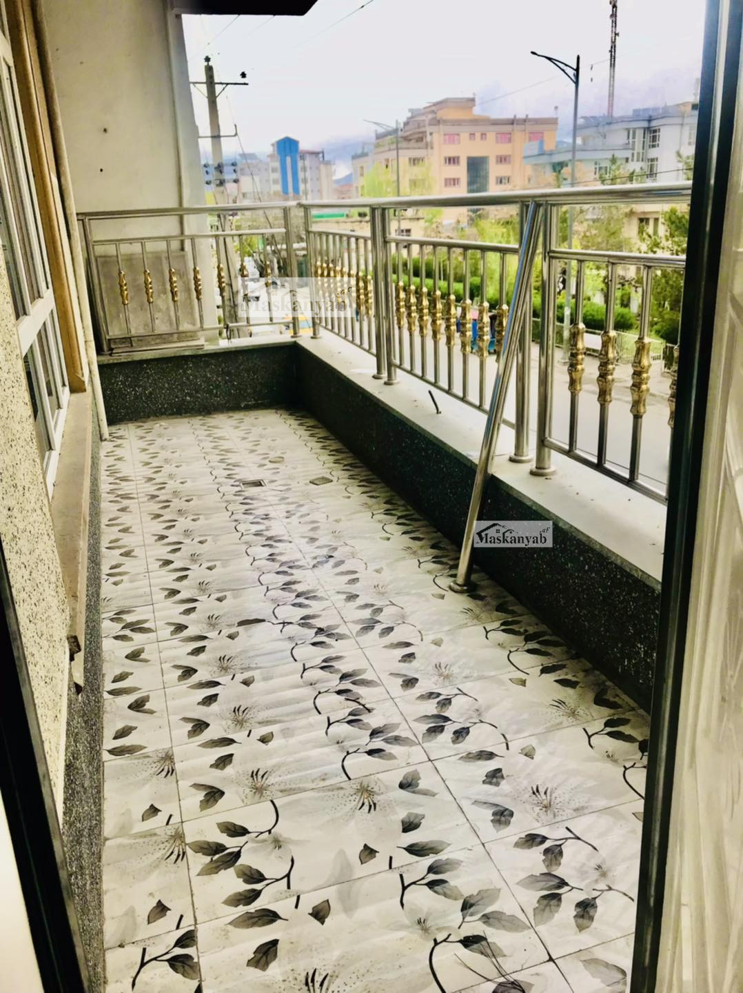 Four-room apartment for sale in District 10