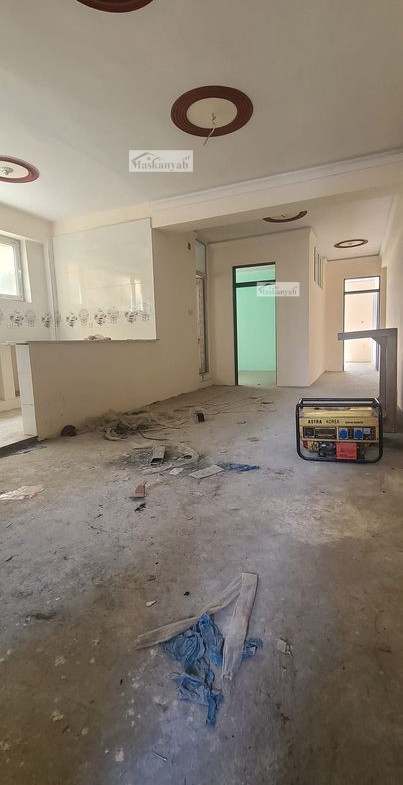 Three-room apartment for mortgage on 5th Street of Taimani Project