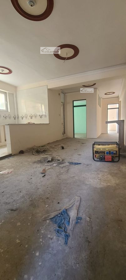 Three-room apartment for mortgage on 5th Street of Taimani Project