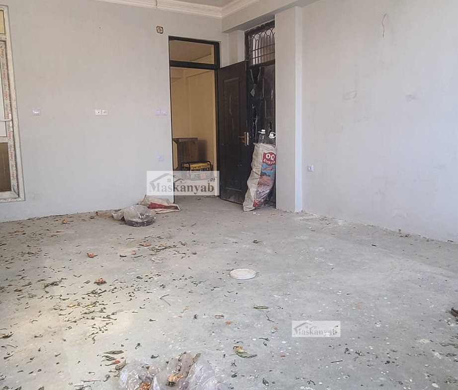 Three-room apartment for mortgage on 5th Street of Taimani Project