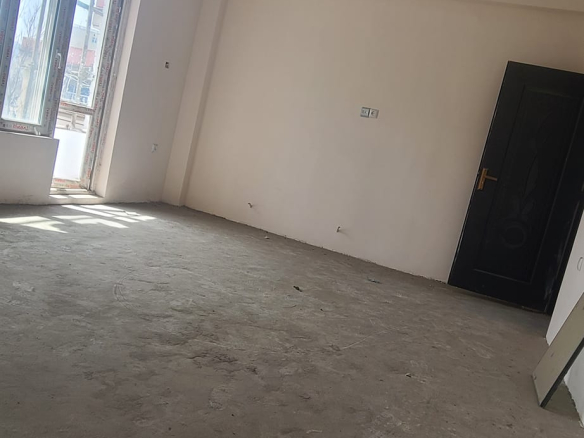 Three-room apartment for mortgage on 5th Street of Taimani Project