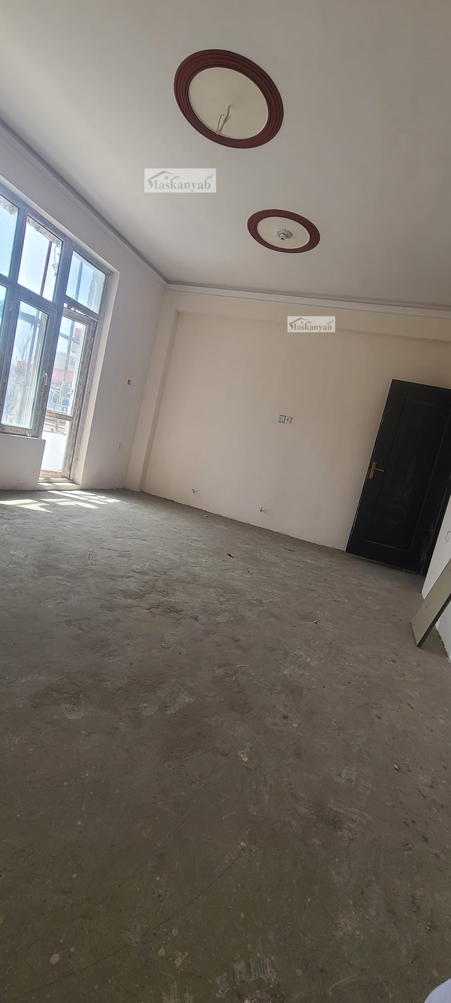 Three-room apartment for mortgage on 5th Street of Taimani Project
