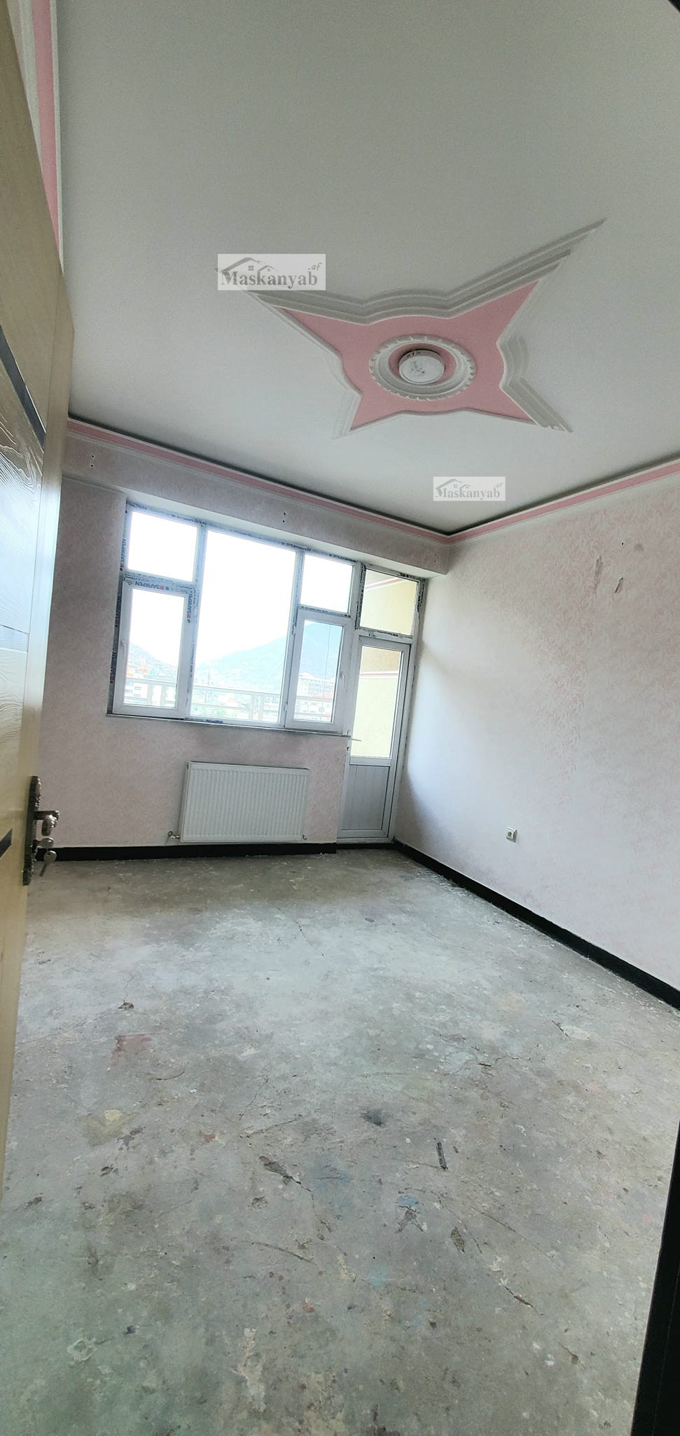 Three-room apartment for rent in District 3