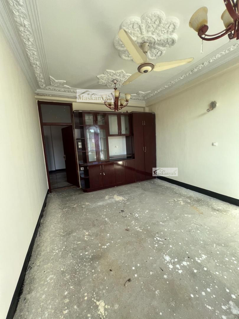 Three-room apartment for rent in Qala-e Fatihullah