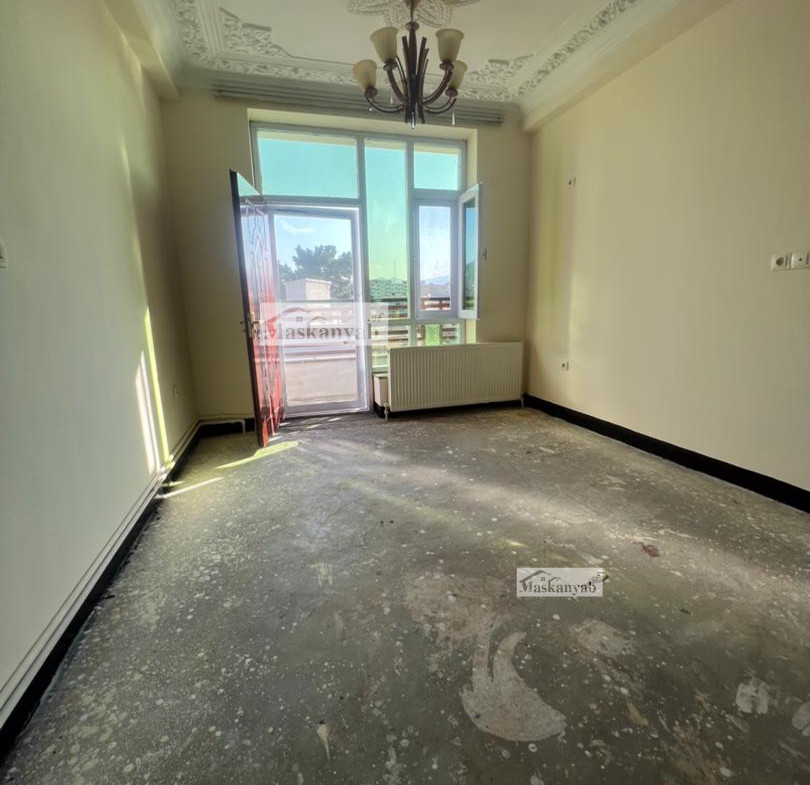 Three-room apartment for rent in Qala-e Fatihullah
