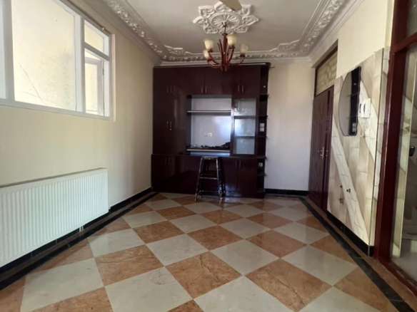 Three-room apartment for rent in Qala-e Fatihullah