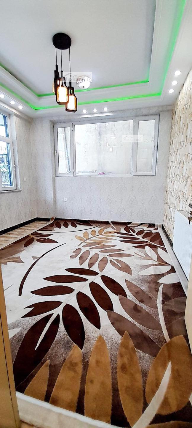 Three-room apartment for sale at 3rd Street of Taimani