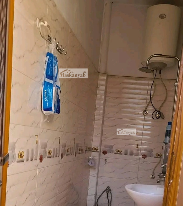 House for sale between Asp ha Square and Sara-e Shamali