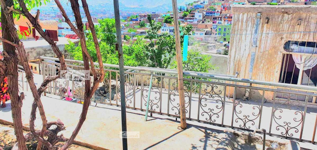 Five-room house for sale in District 8, Kabul