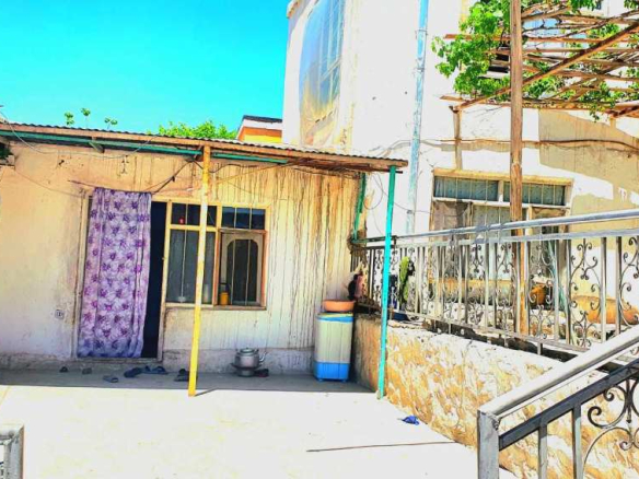 Five-room house for sale in District 8, Kabul