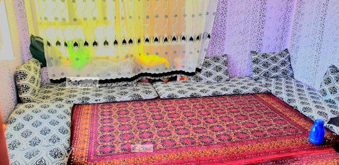 Five-room house for sale in District 8, Kabul