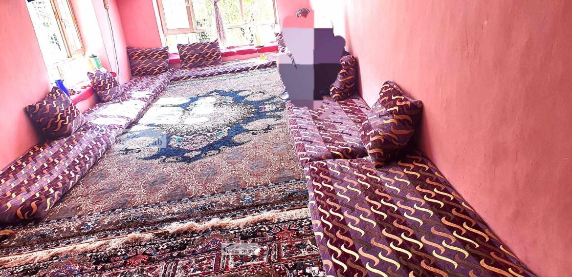 Five-room house for sale in District 8, Kabul