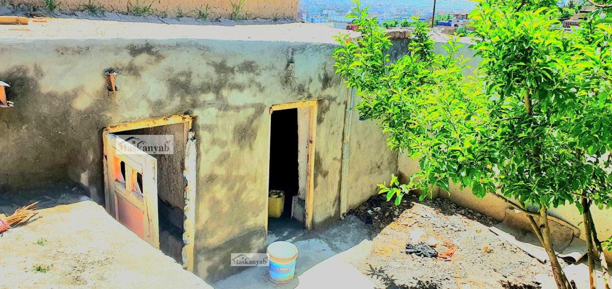 Five-room house for sale in District 8, Kabul