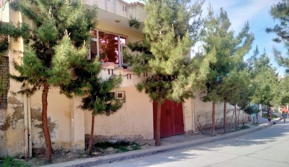Five-room house for sale in Karte New