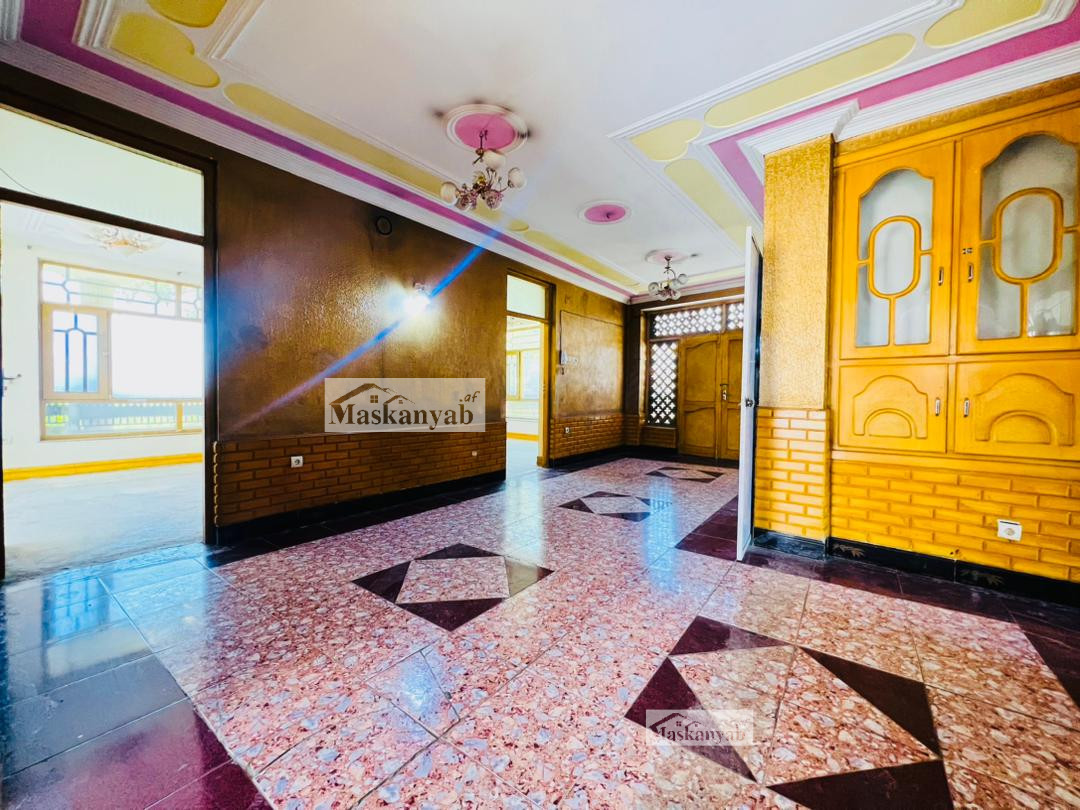 Four-floor house for rent in Old Taimani
