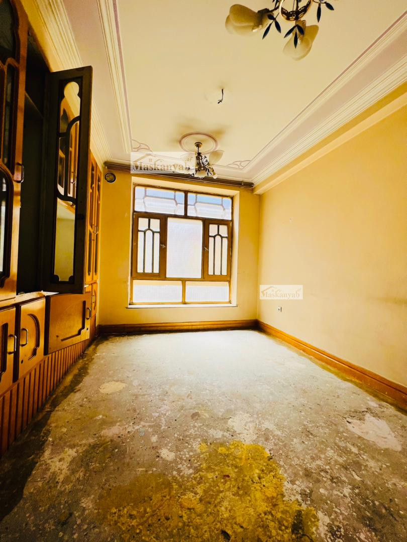 Four-floor house for rent in Old Taimani