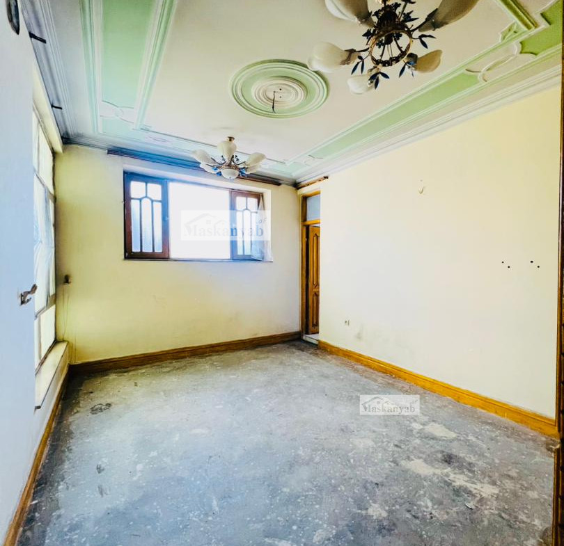 Four-floor house for rent in Old Taimani