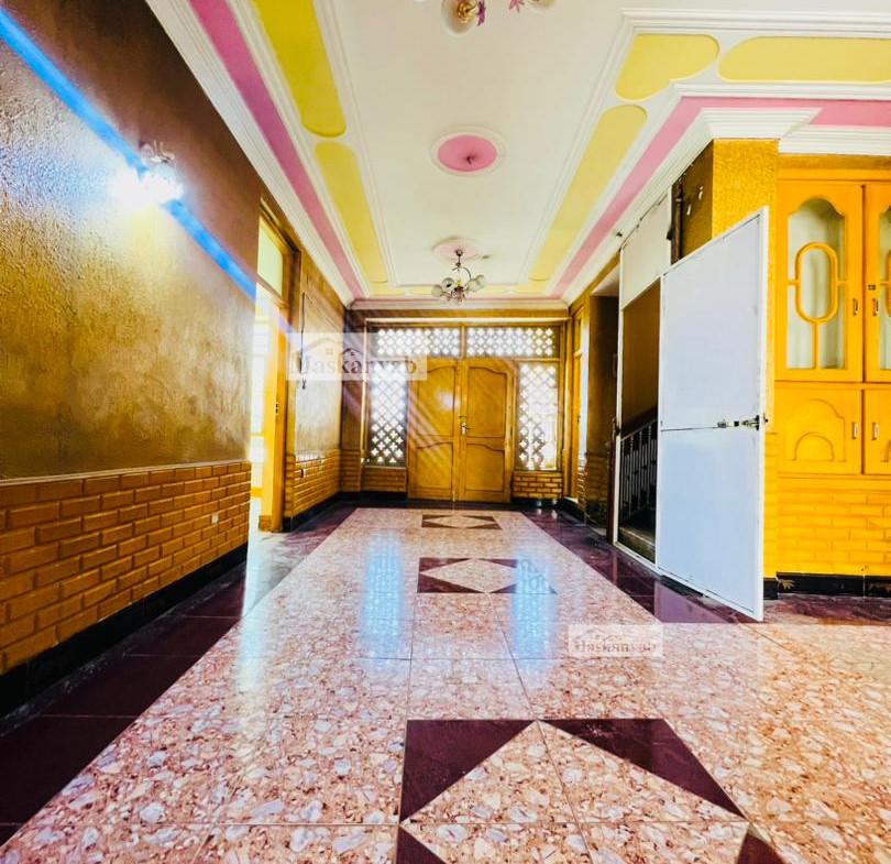 Four-floor house for rent in Old Taimani