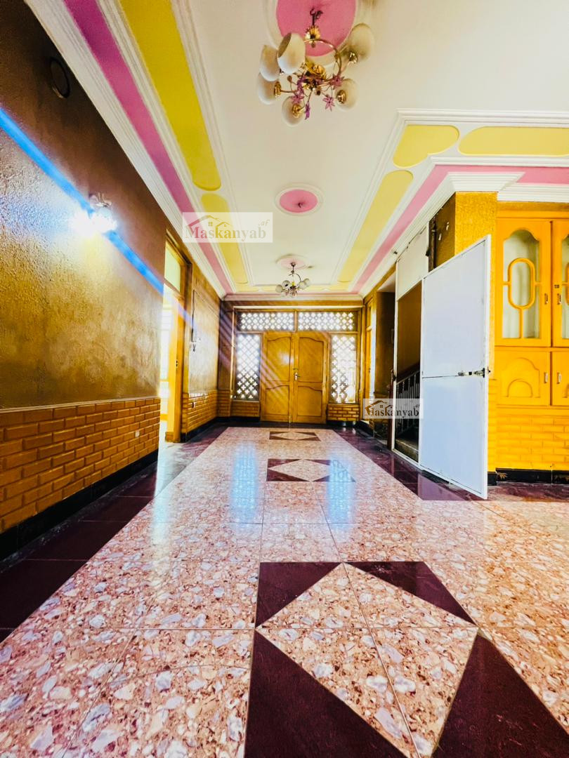 Four-floor house for rent in Old Taimani