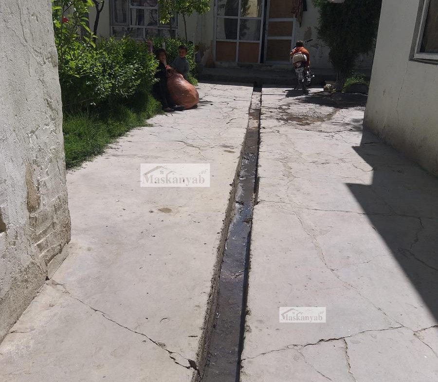Four-room house for mortgage in Qala-e Khatir