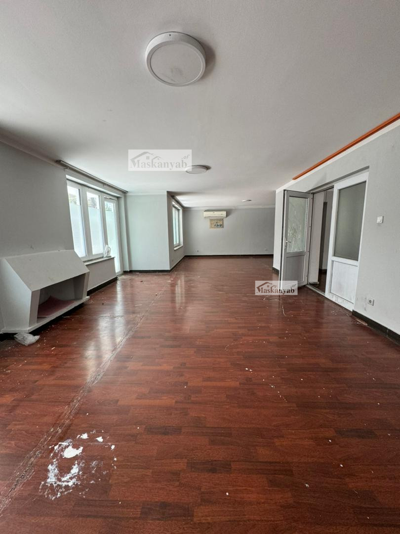 Nine-room house for rent in Wazir Akbar Khan