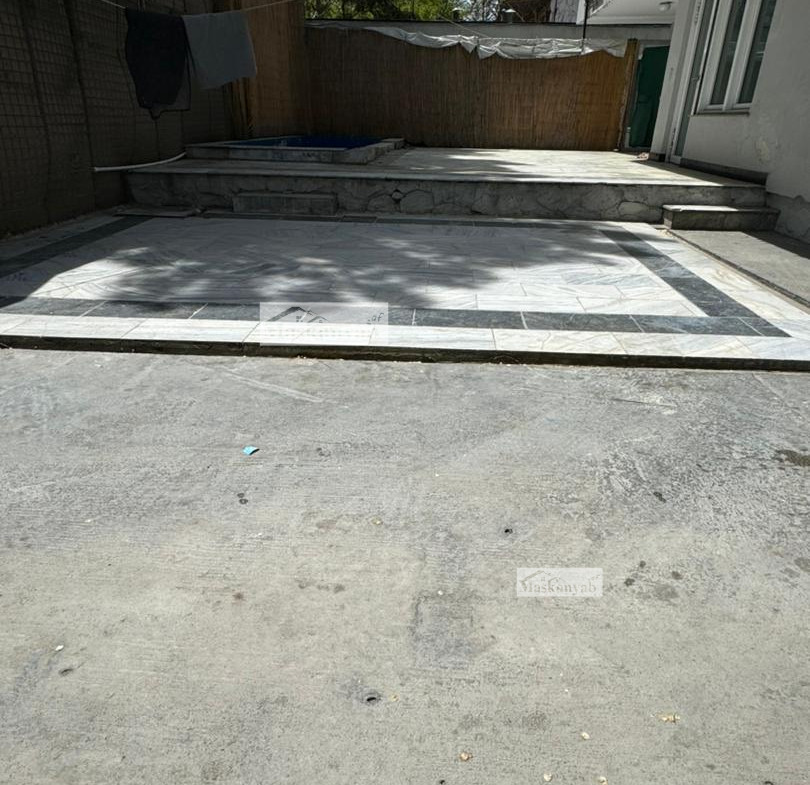 Nine-room house for rent in Wazir Akbar Khan