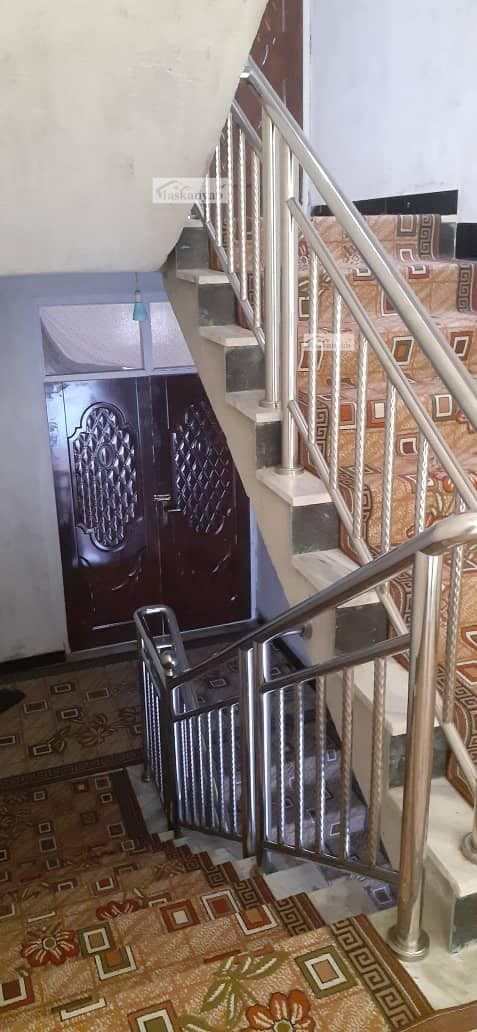 Seven-room house for sale in District 7