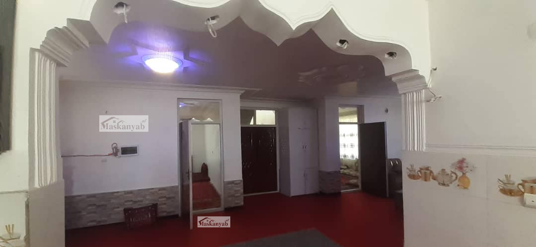 Seven-room house for sale in District 7