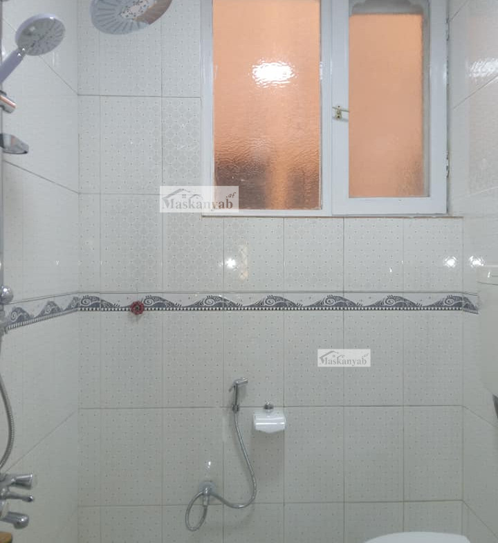 Three-and-half-floor house for sale in Traffic Square